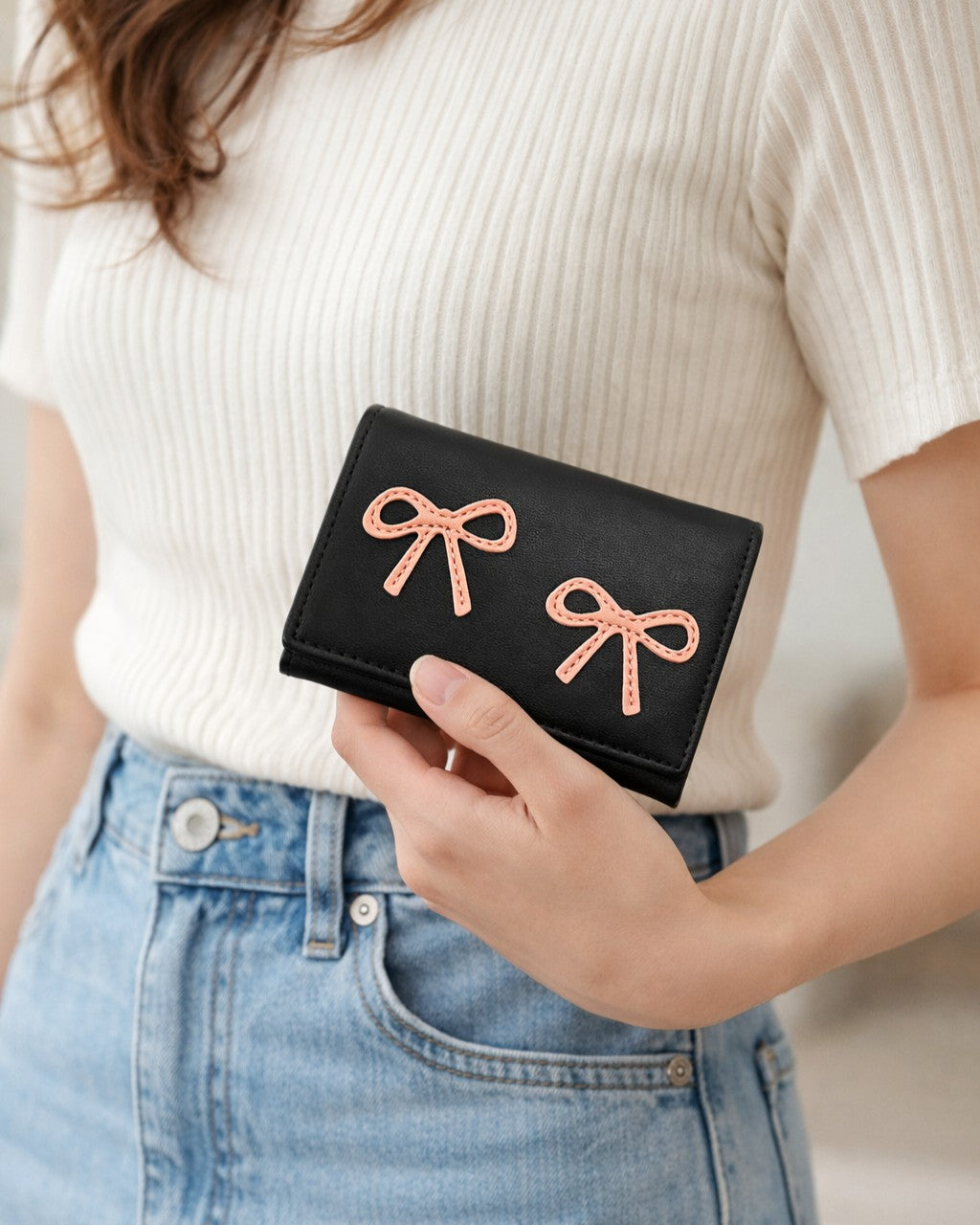 Bow Mini Trifold Wallet - Black