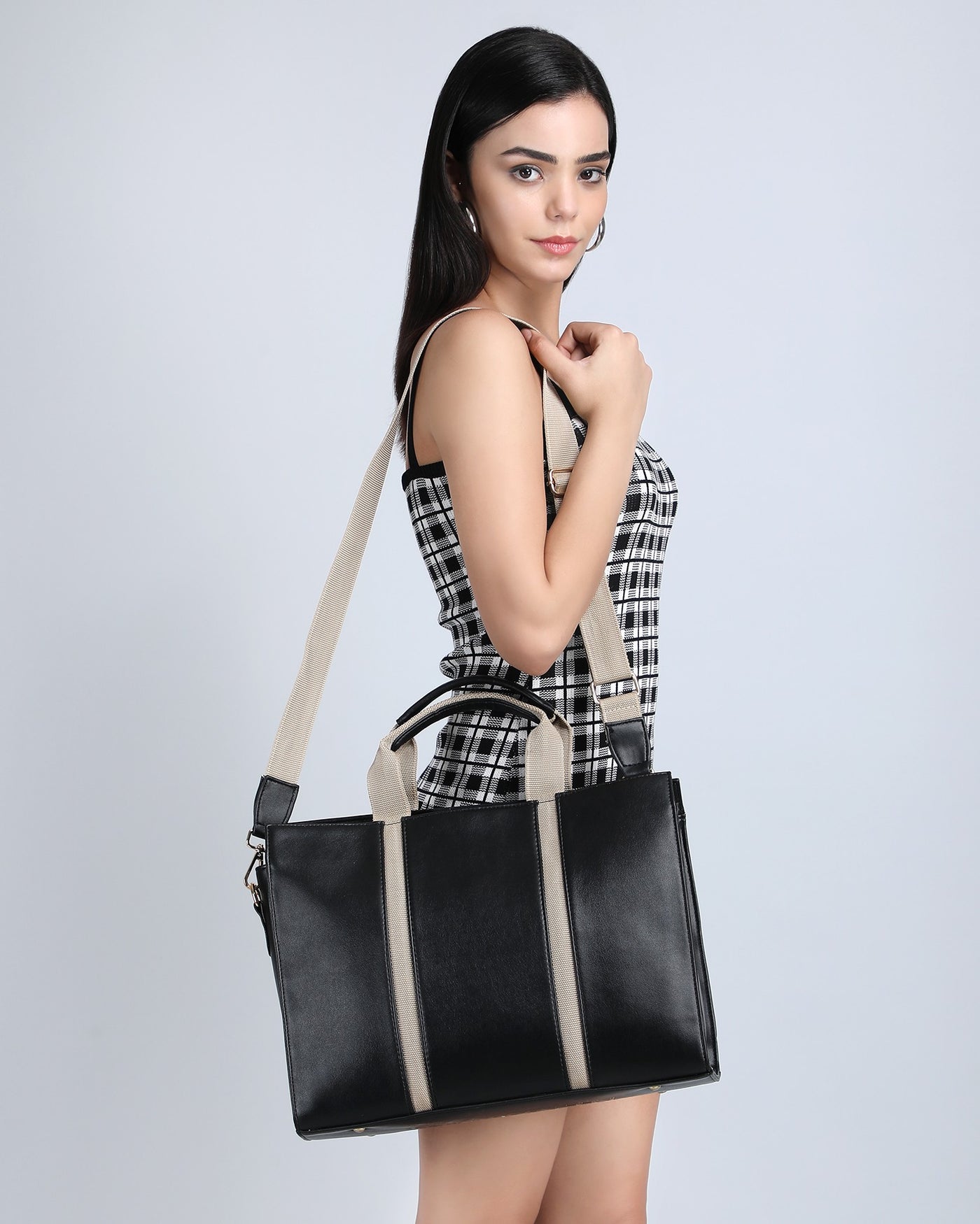 The Madam Laptop Tote Bag - Black