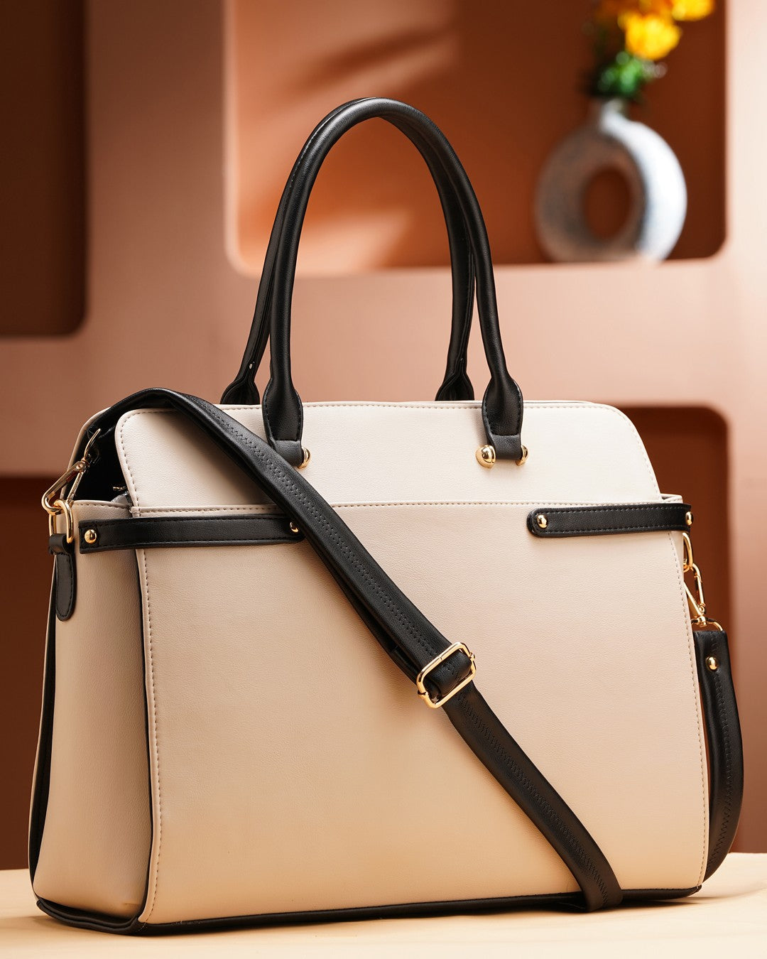 The Ample Laptop Tote Bag - Black