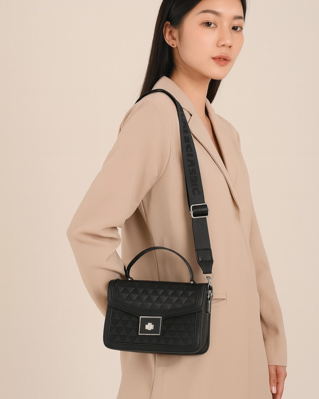 Chic Classic 3 Compartment Sling Bag