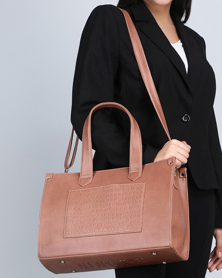 Regular Unlimited Laptop Tote Bag - Nude