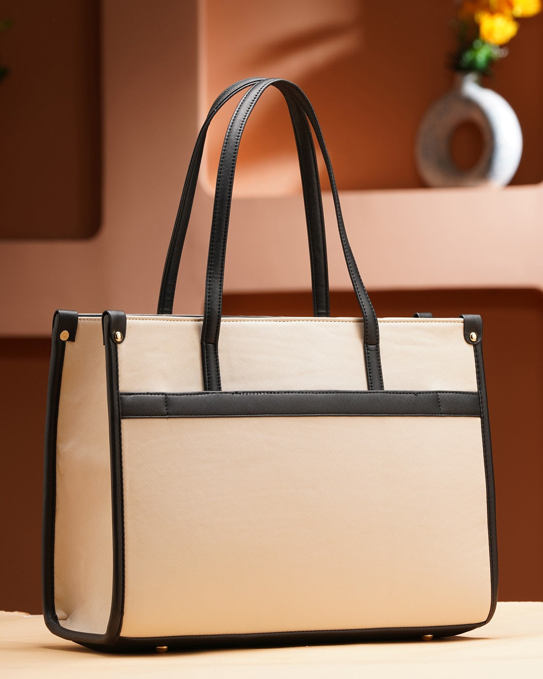 The League Laptop Tote Bag - Black