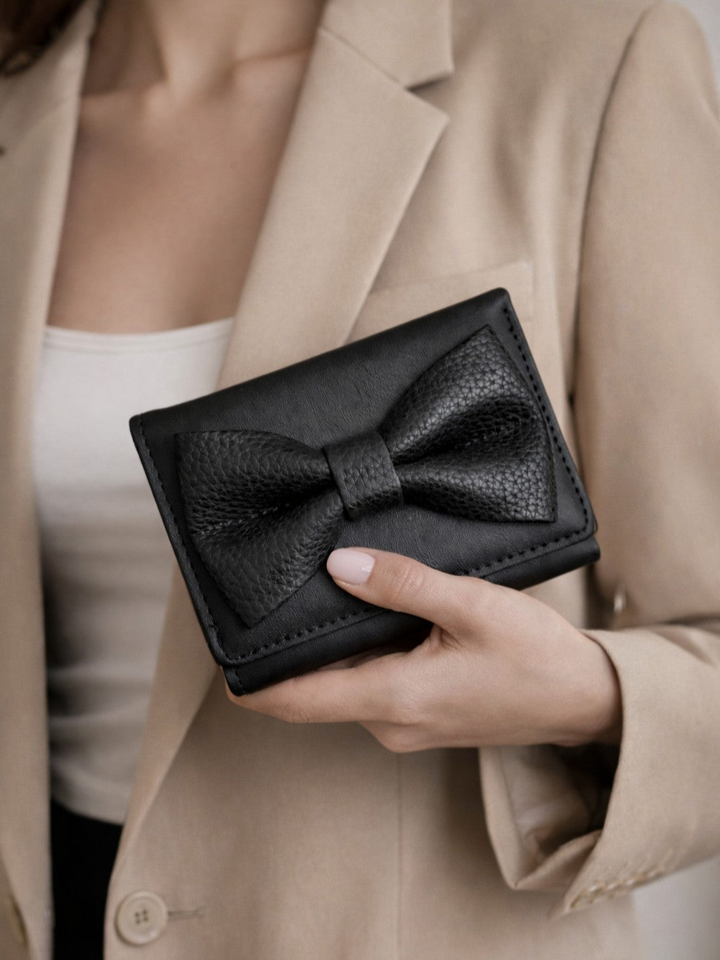 Korean Bow Mini Trifold Wallet - Black