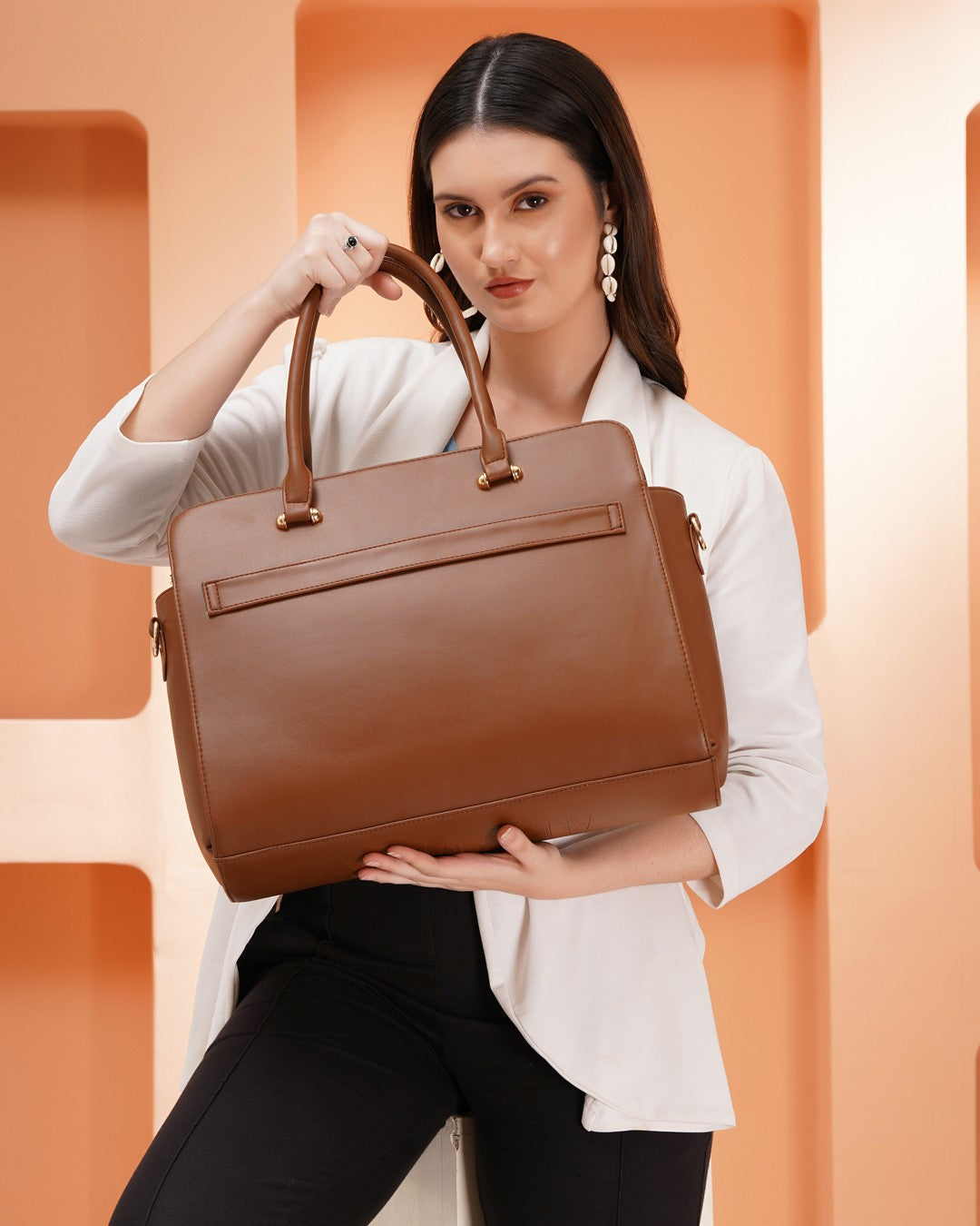 The Ample Laptop Tote Bag - Full Brown