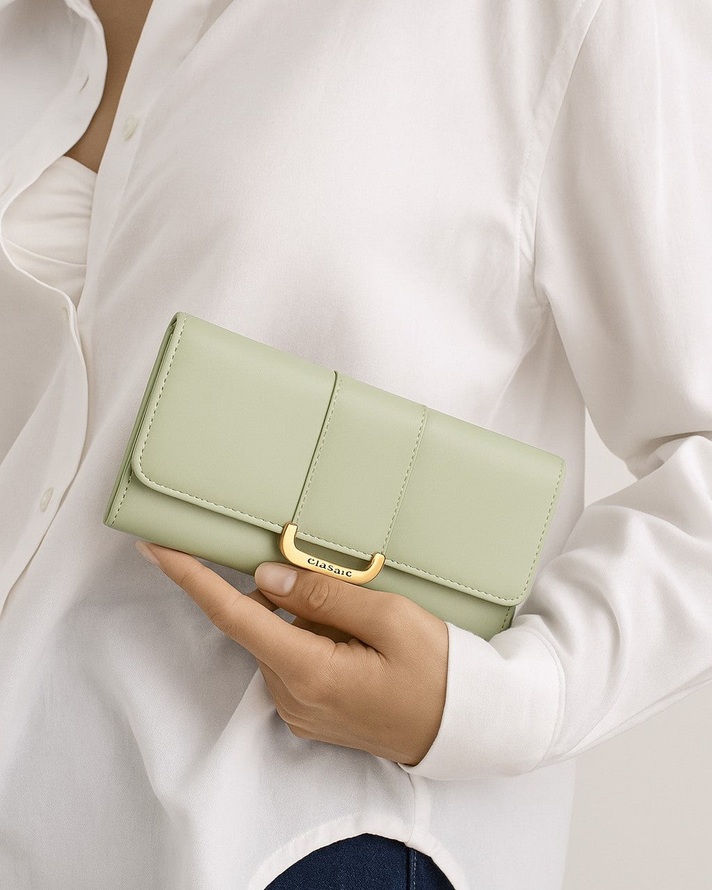 Classic Trifold Wallet