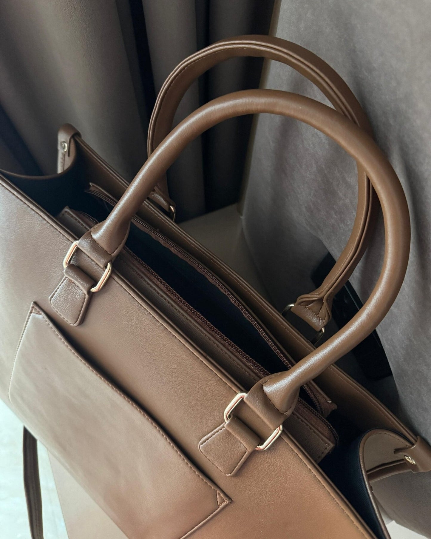 Wrap Up Laptop Tote Bag - Brown