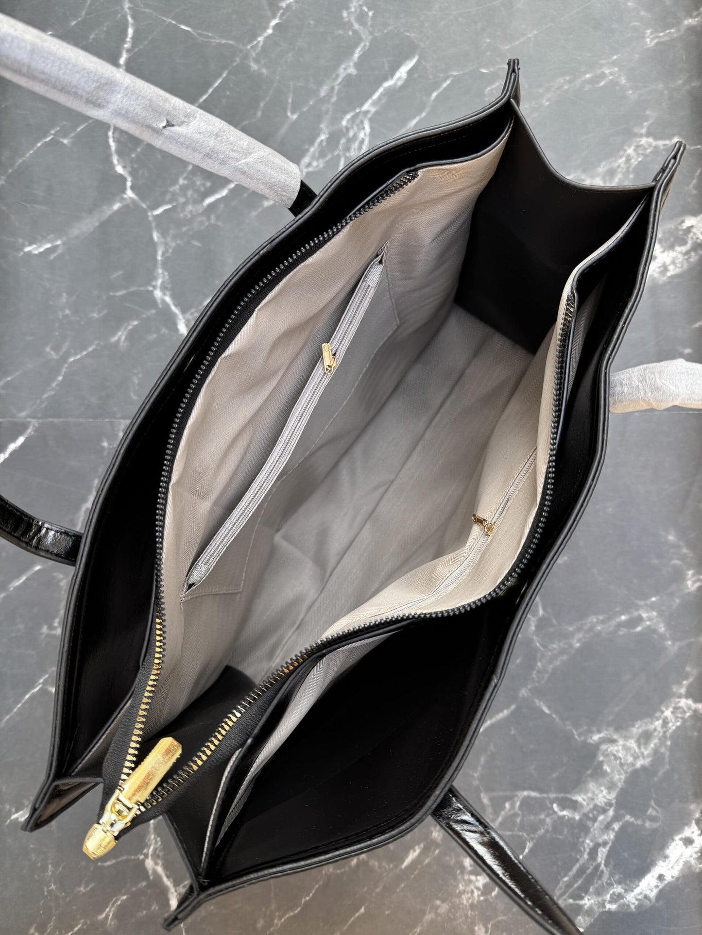 Premium 3 Compartment Tote Bag - Black