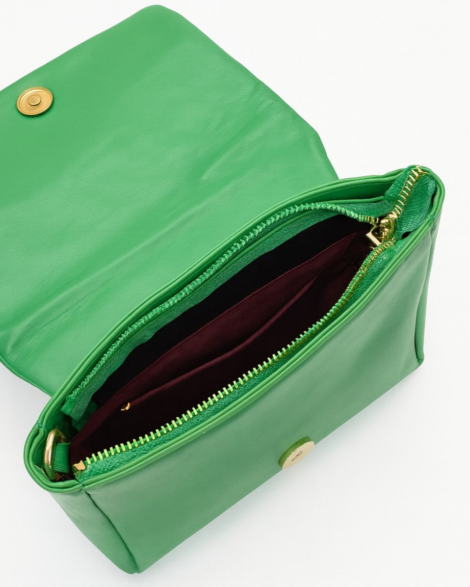 Chain Crush Shoulder Bag