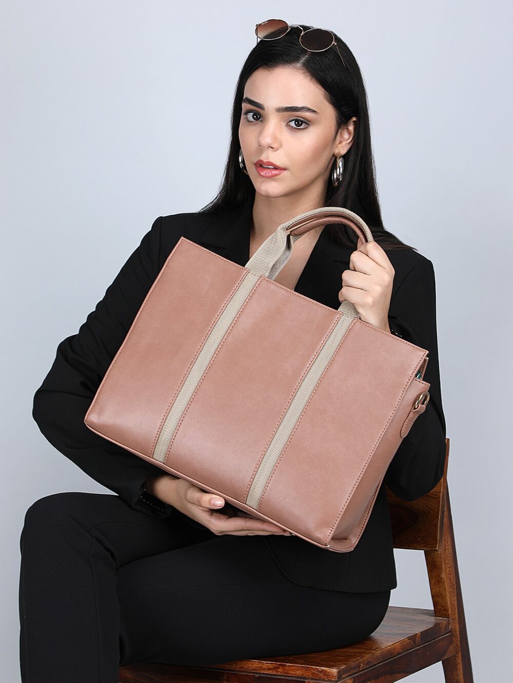 The Madam Laptop Tote Bag - Nude Pink