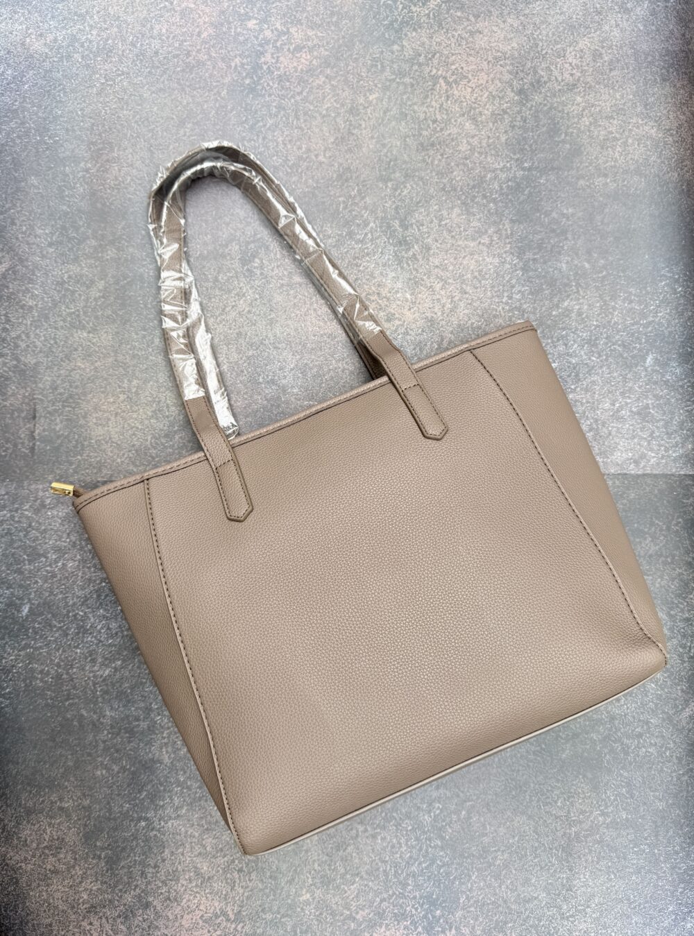 The H Laptop Tote Bag - Khaki
