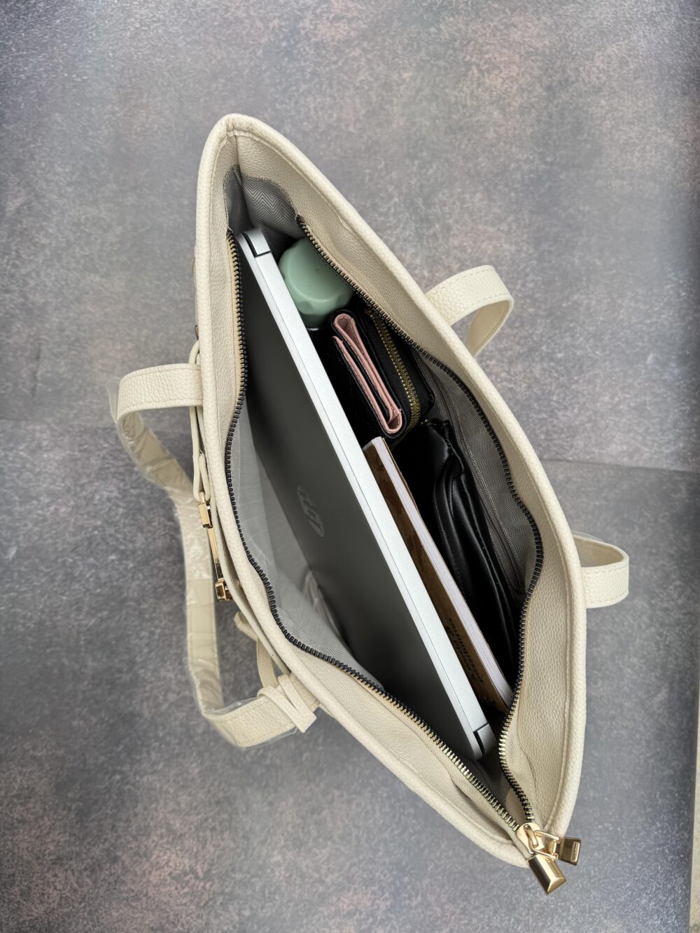 The H Laptop Tote Bag - Off White