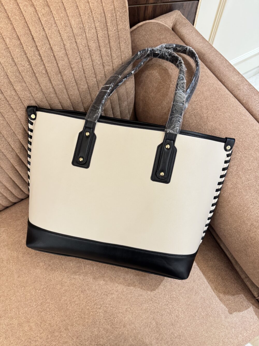 Effortless Tote Bag - Black